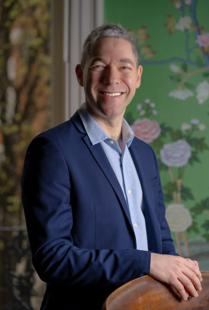 Dr Michael Wacks