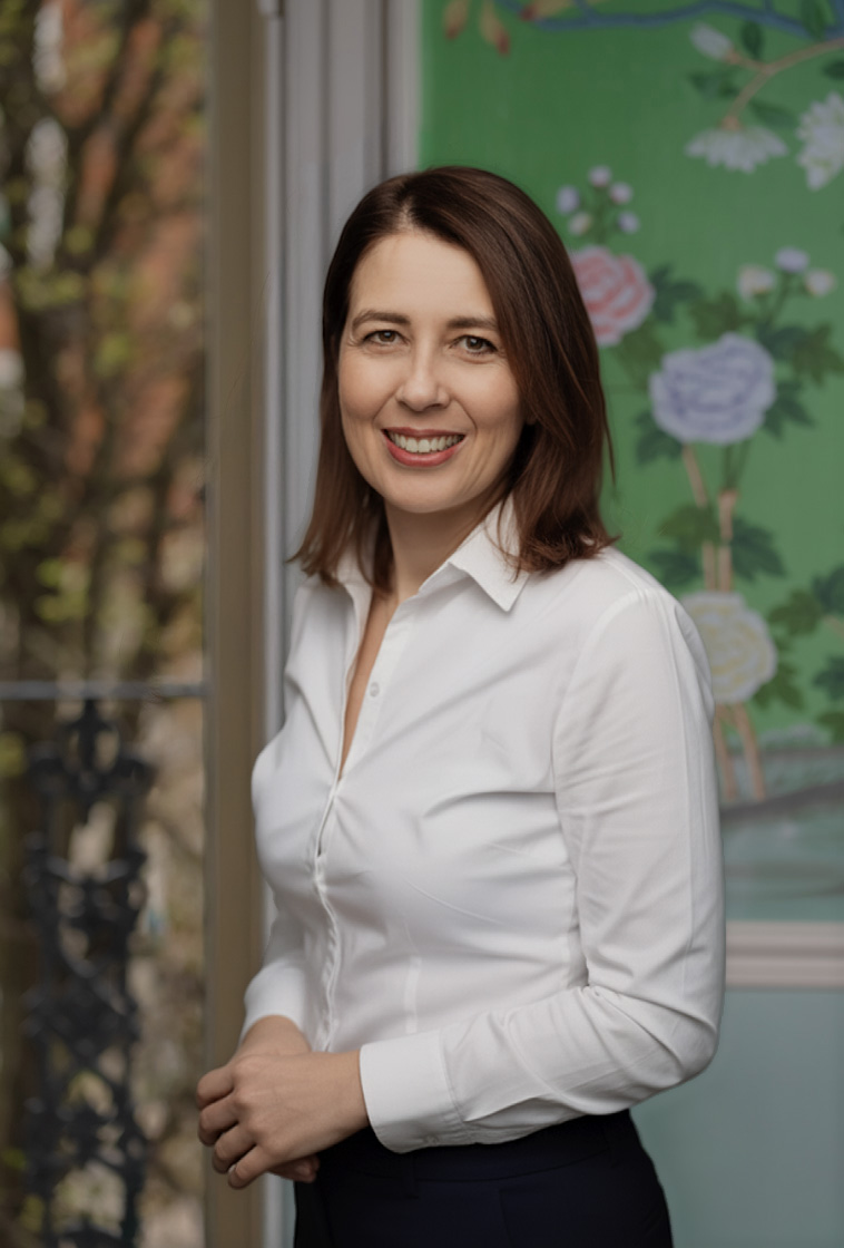 Dr Tara Porter